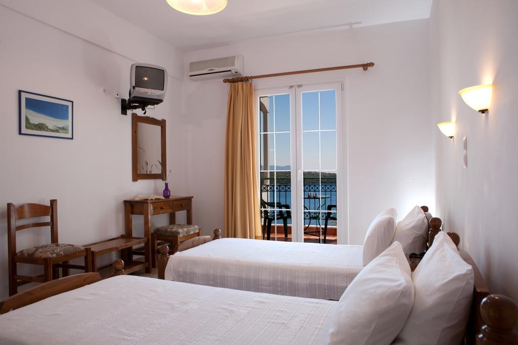 Niriides Apartment Nydri  Room photo